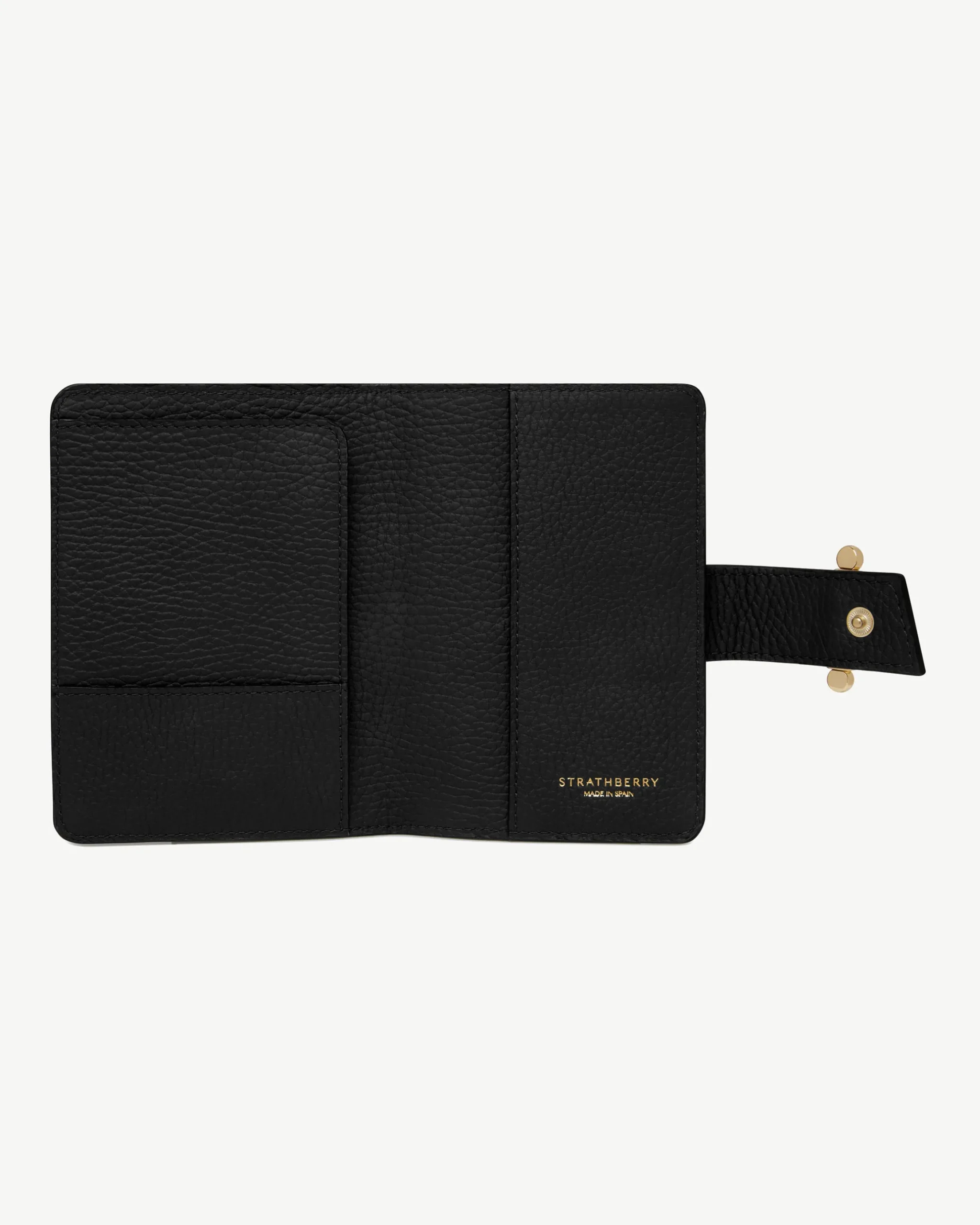 Multrees Passport Holder