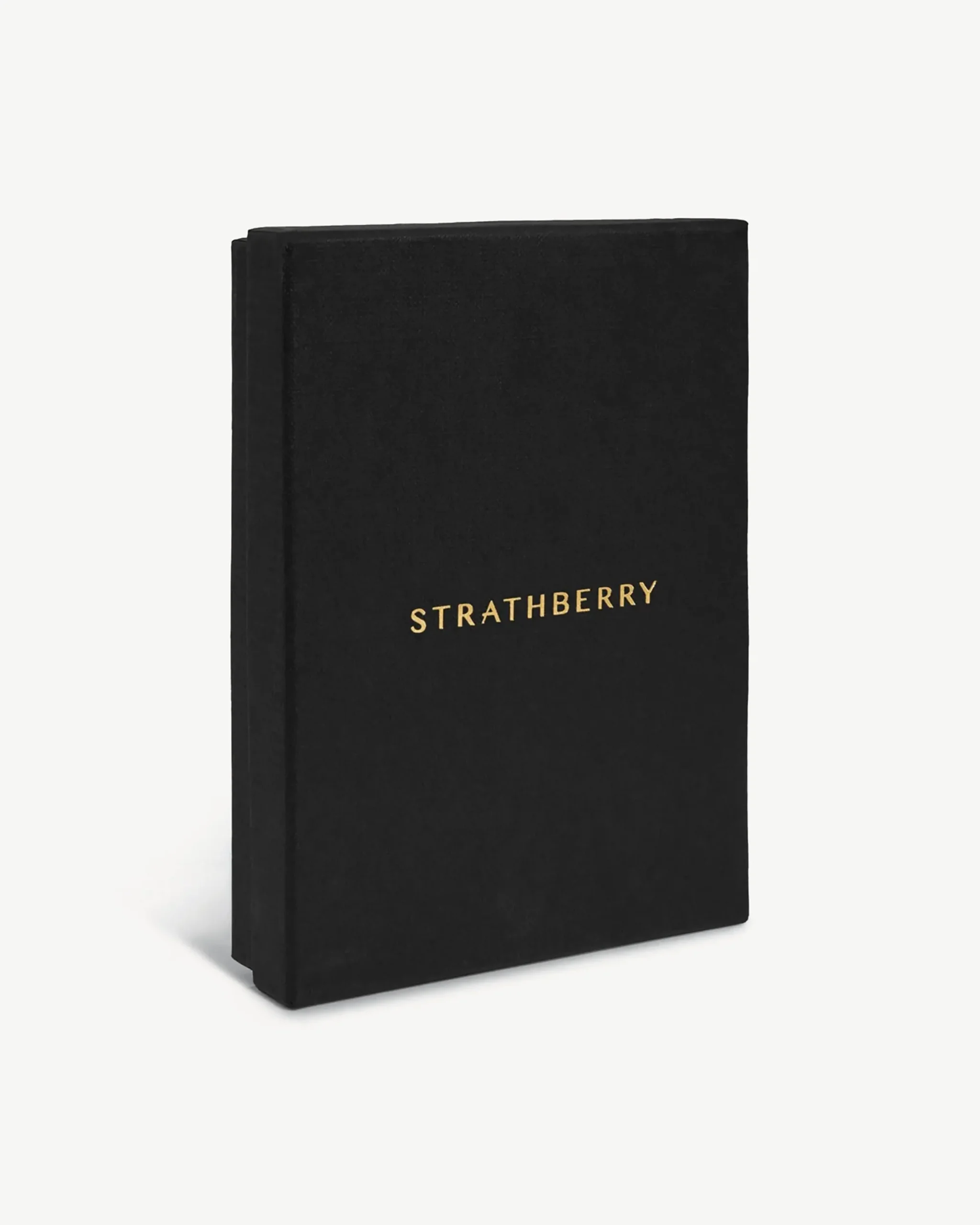 Multrees Passport Holder