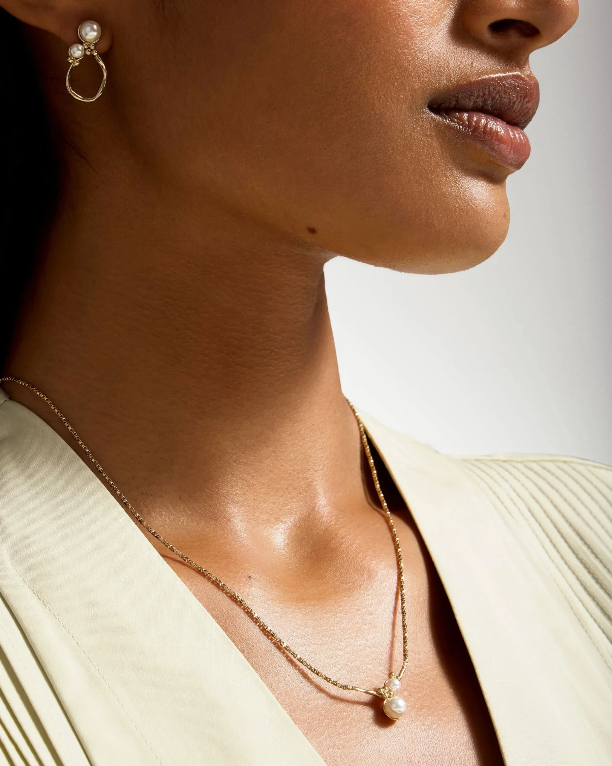 Pearl Cluster Necklace - 22 Carat Gold Gilded